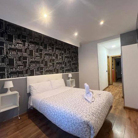 Hostal New Life Madrid Exterior photo